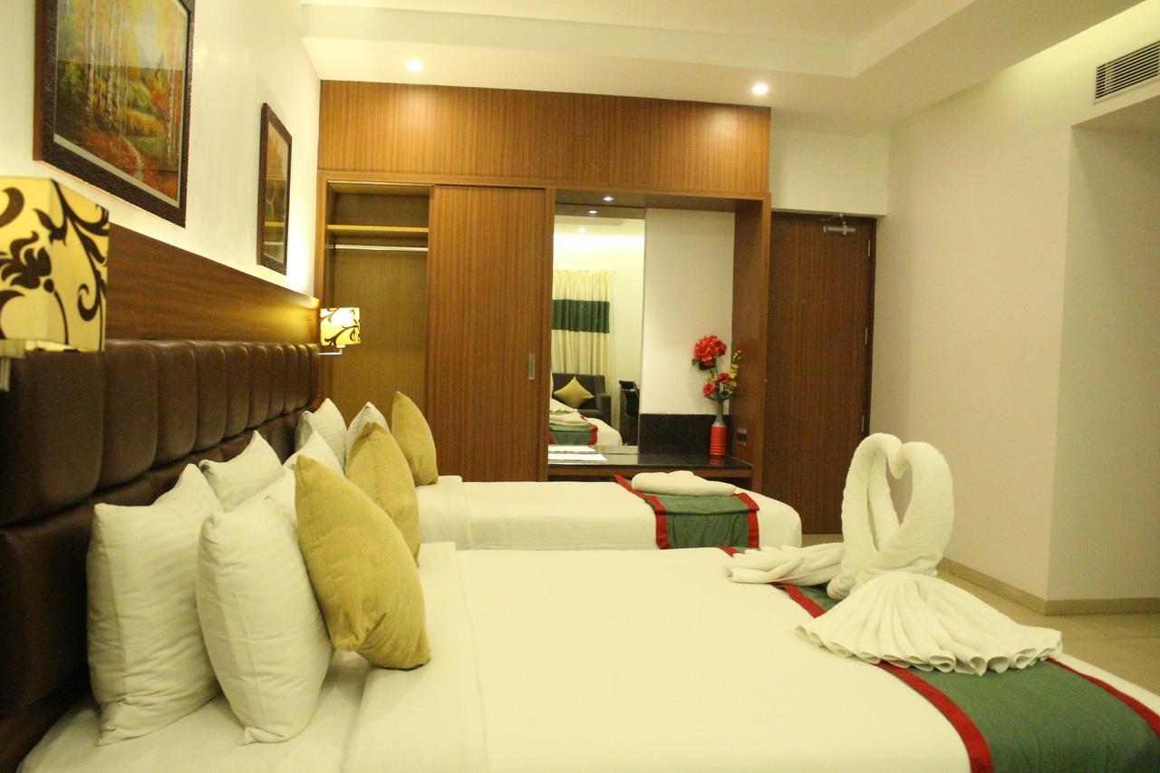 Hotel Nk Grand Park Airport Hotel Madras Buitenkant foto